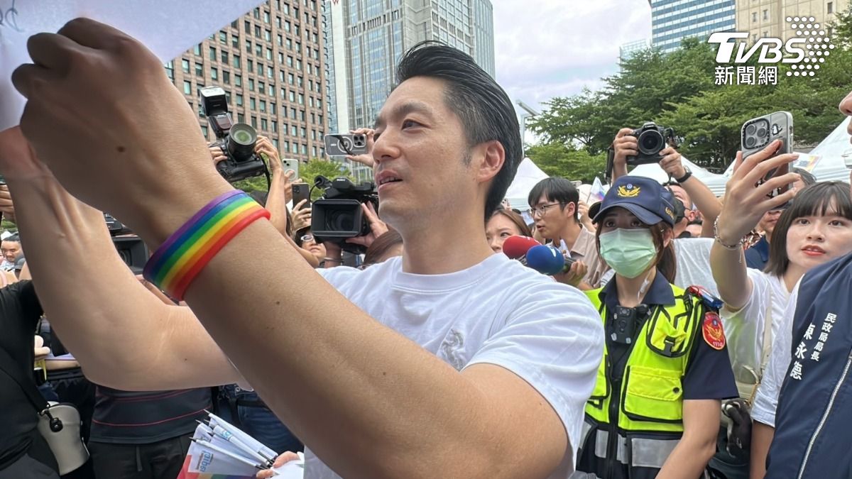 Taipei mayor backs anti-scalping measures for concerts (TVBS News)