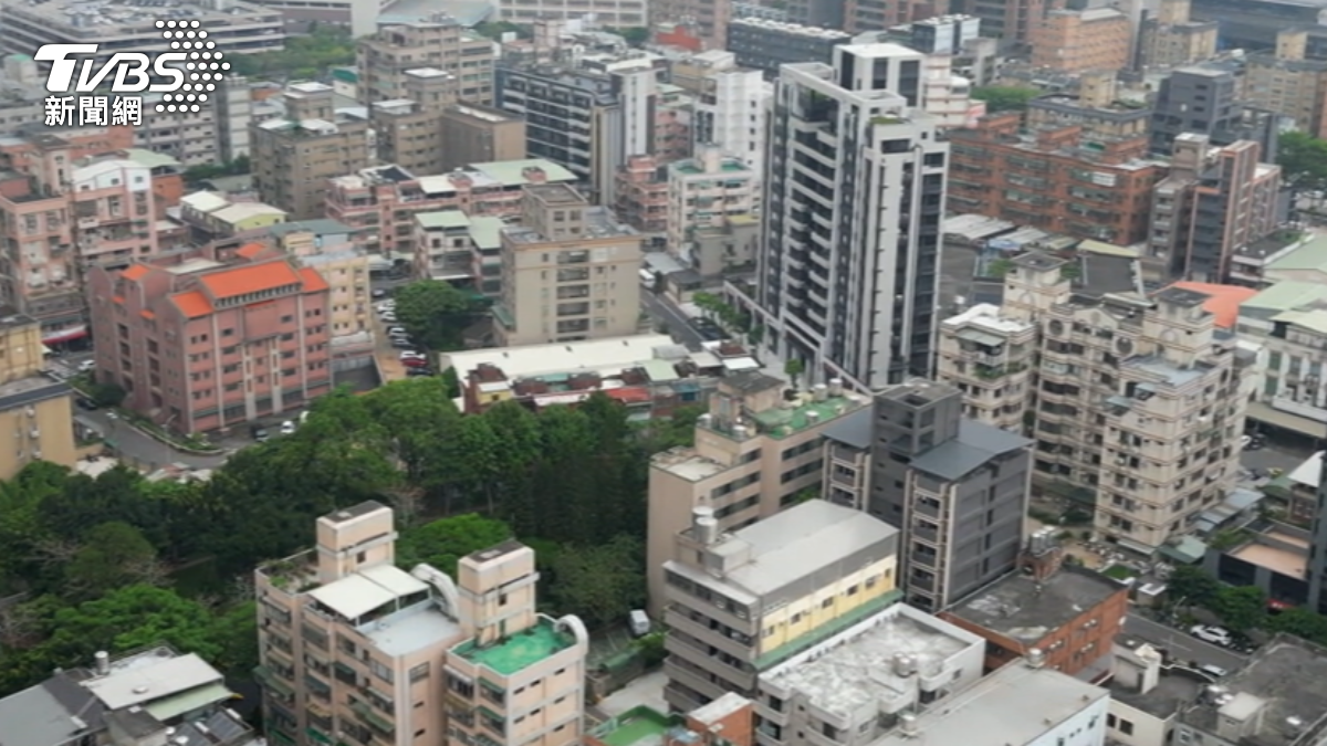 Dual-loan holders hit record high (TVBS News)