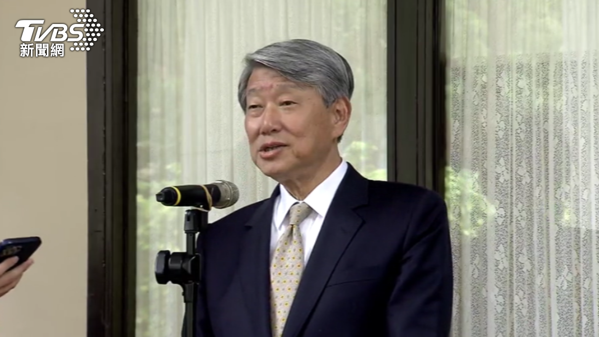 Economic minister explains absence from CPC ceremony (TVBS News)