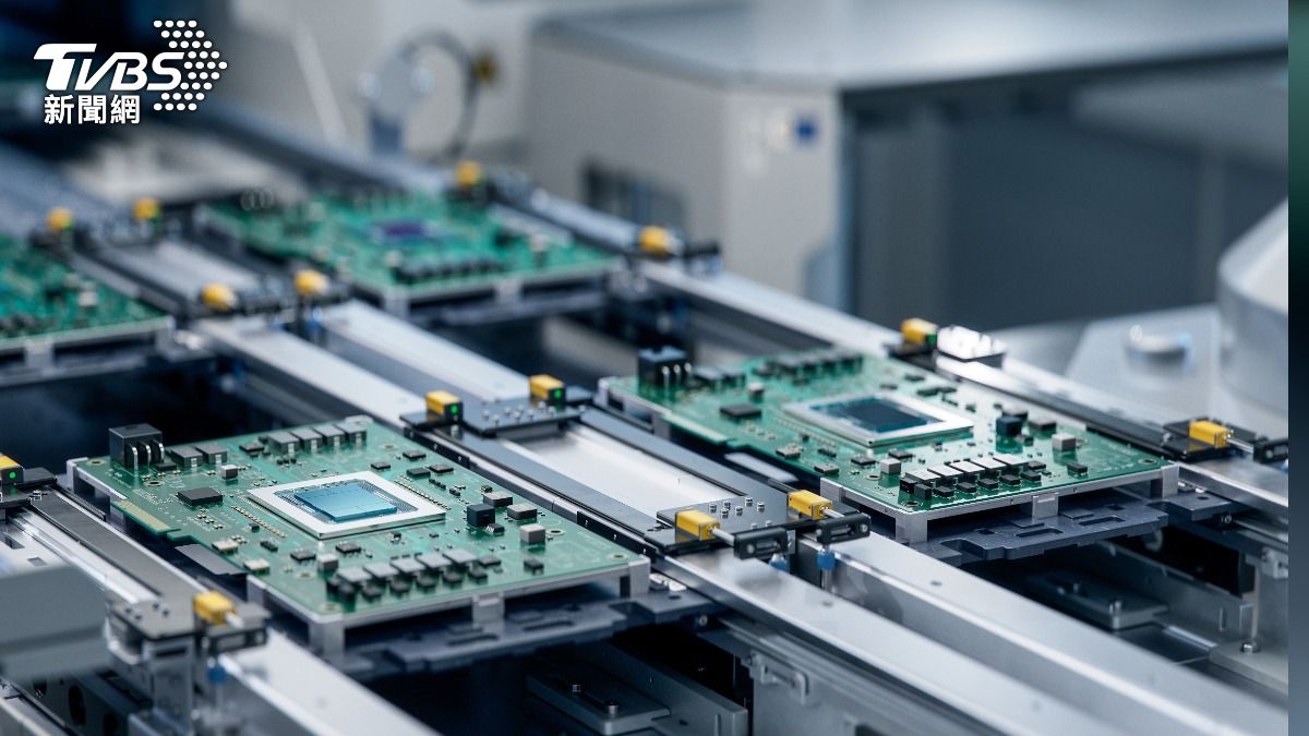 MODA unveils plan to boost semiconductor cybersecurity (Shutterstock)