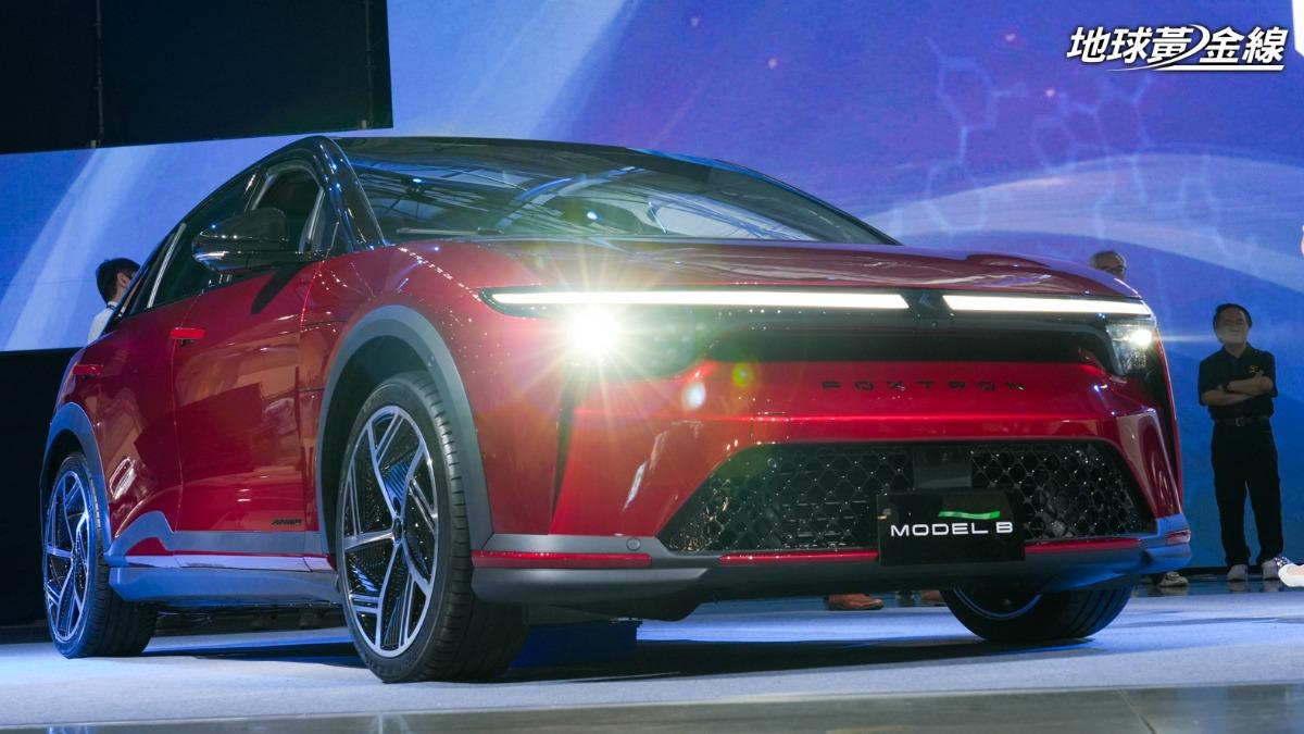 Foxtron, Mitsubishi team up for EVs (TVBS News)