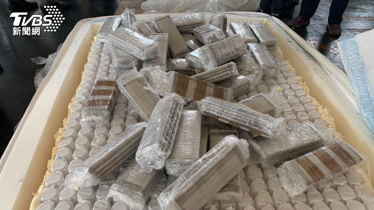 Taipei man arrested for illegal marijuana cultivation (TVBS News)