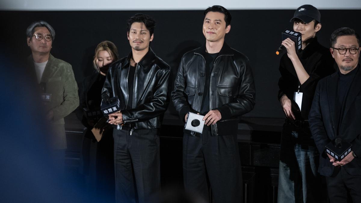 Hyun Bin stuns Taiwan in Hermès jacket (Courtesy of WANIN)
