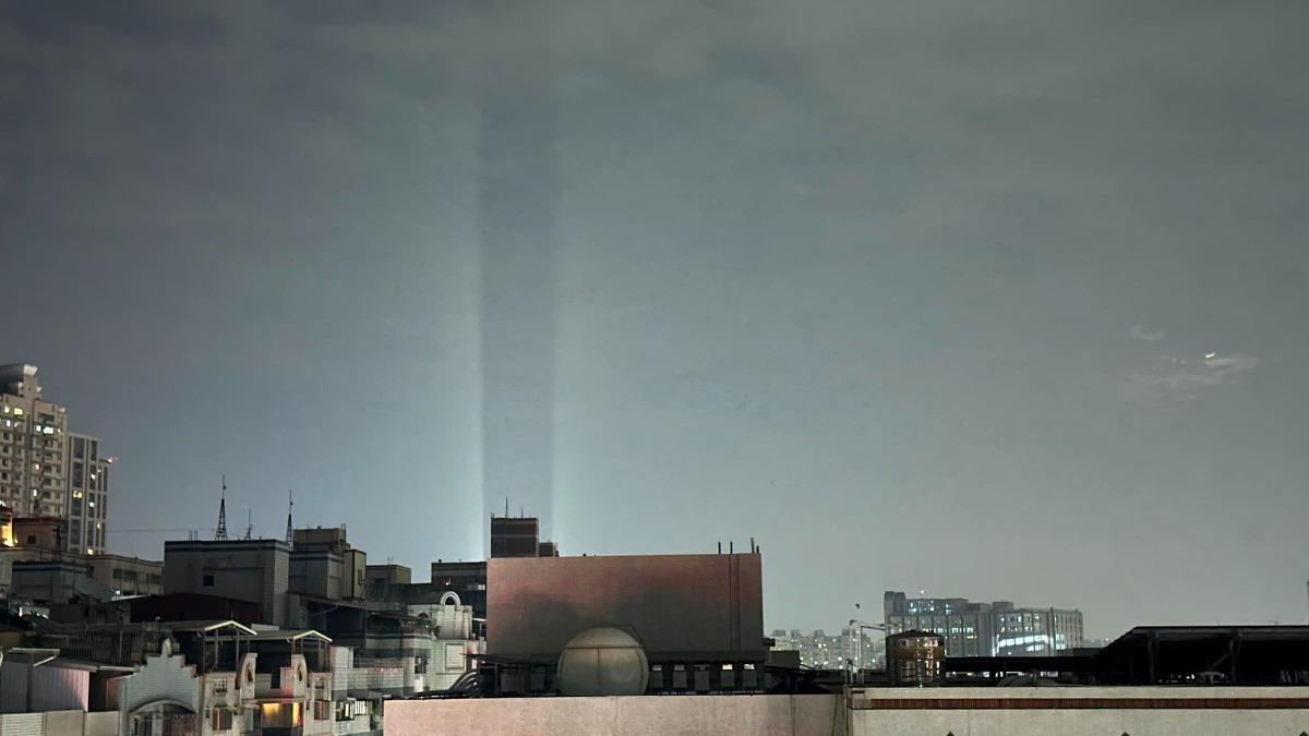 Videos of lights in Alishan spark curiosity (Courtesy of Streets Observation Academy)