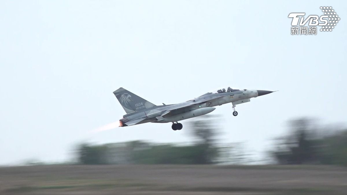 Air Force sergeant dies in tragic accident at Taichung base (TVBS News)