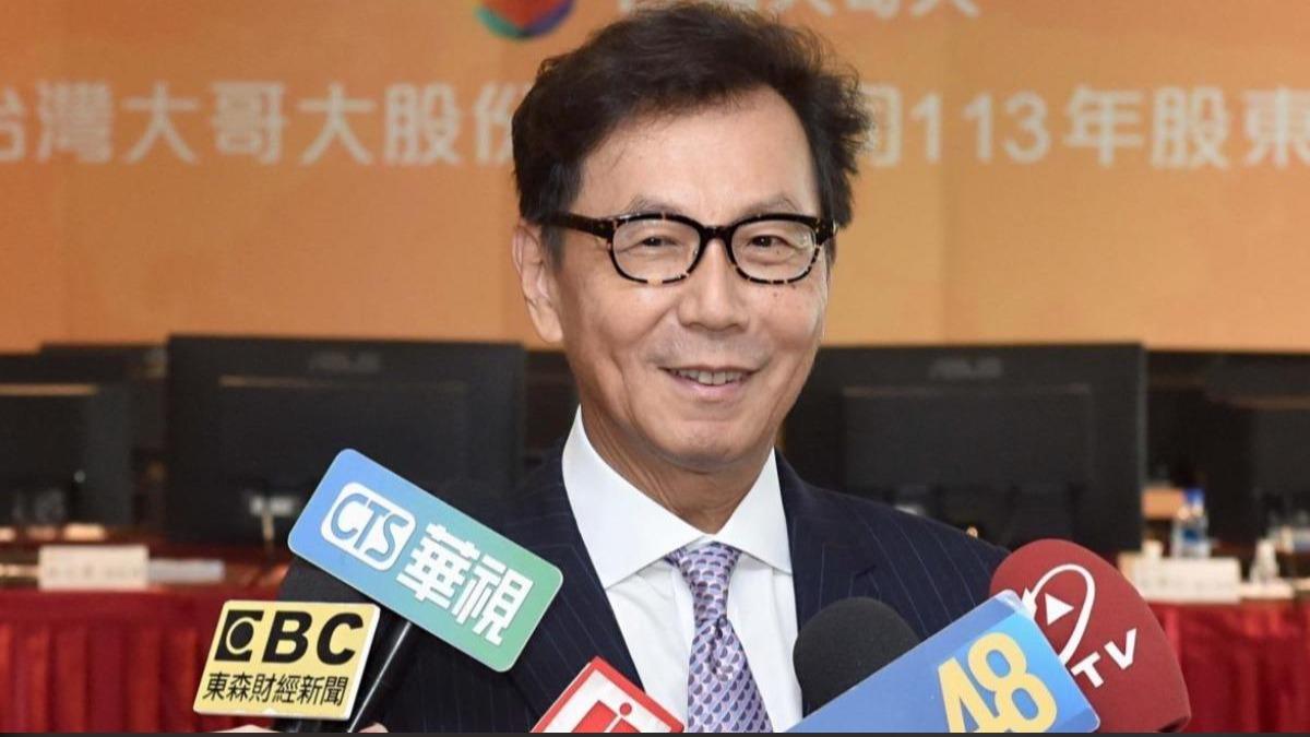 Fubon chairman visits struggling team (Courtesy of Taiwan Mobile Co.)