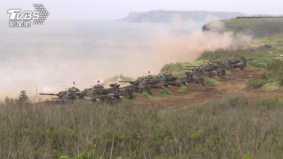 Taiwan to mobilize 20,000 reservists for defense drills (TVBS News)