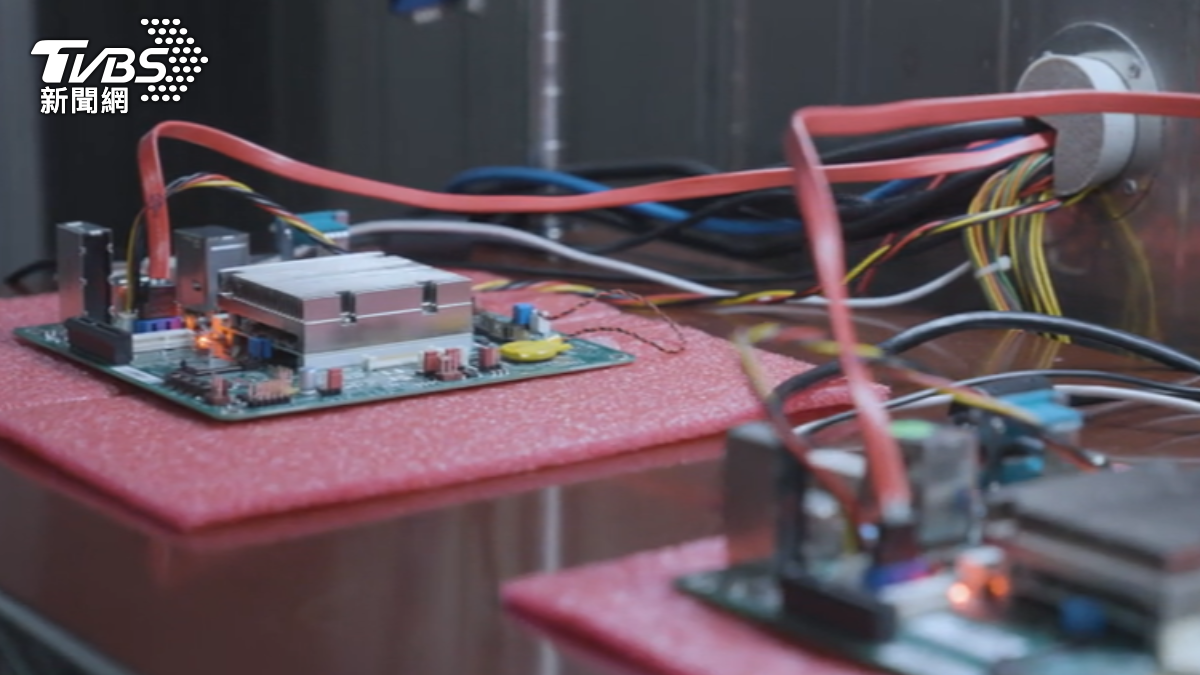 Taiwan printed circuit board sector posts record growth surge (TVBS News)