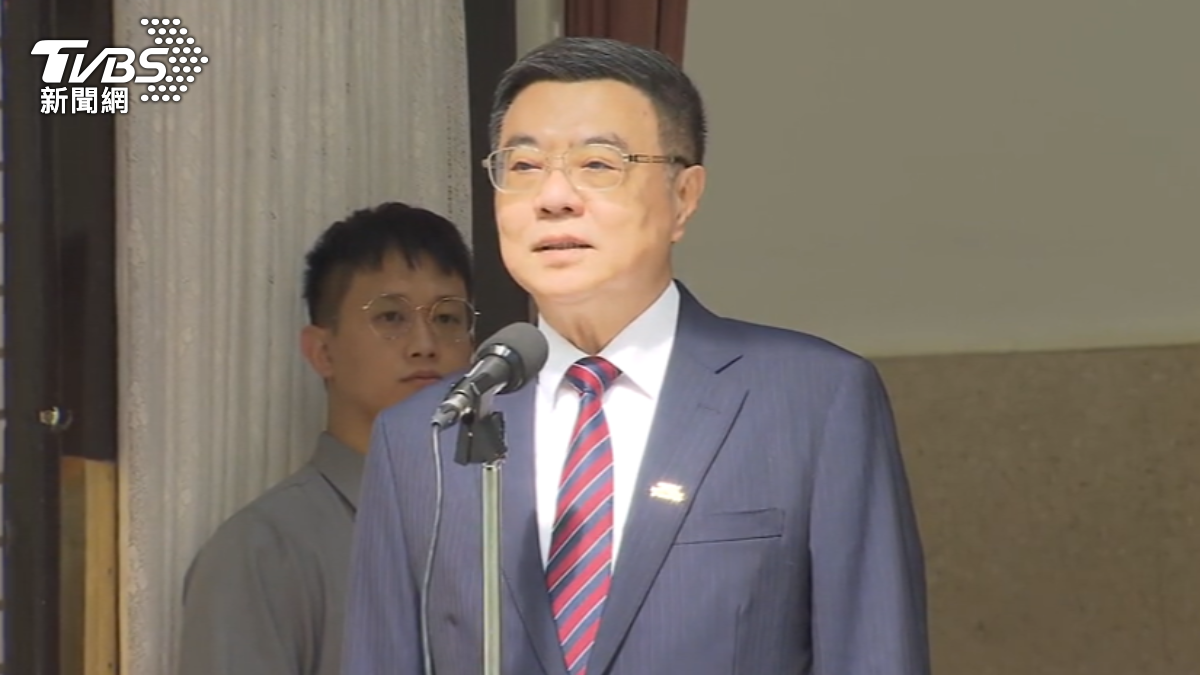 Premier: 3% public worker pay raise coming in May (TVBS News)
