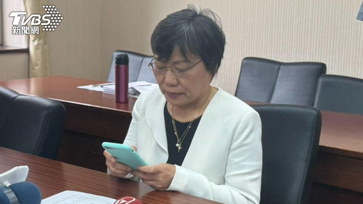 Taiwan officials clash over protest rules enforcement (TVBS News)