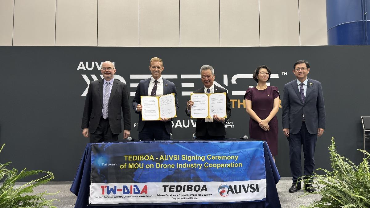 Taiwan, U.S. boost drone collaboration (TVBS)