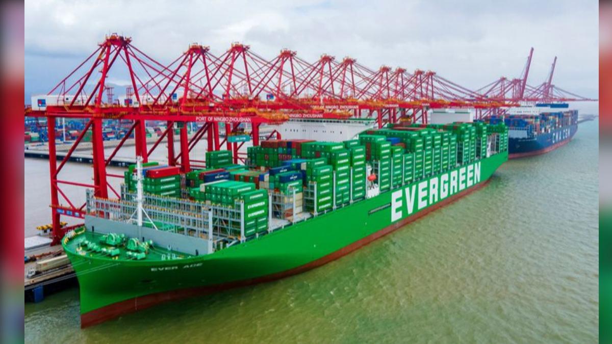Regional focus emerges as global shipping transforms (Courtesy of Global Views)