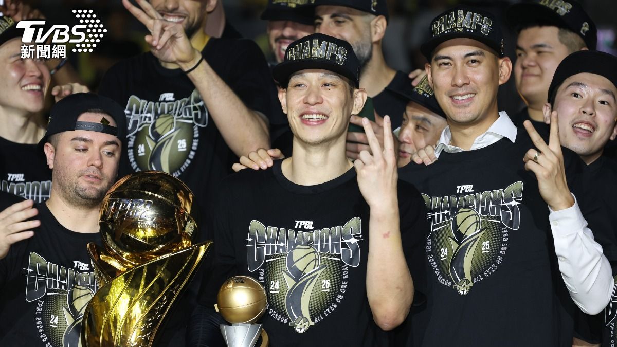 Jeremy Lin retires after 15 years (TVBS News)