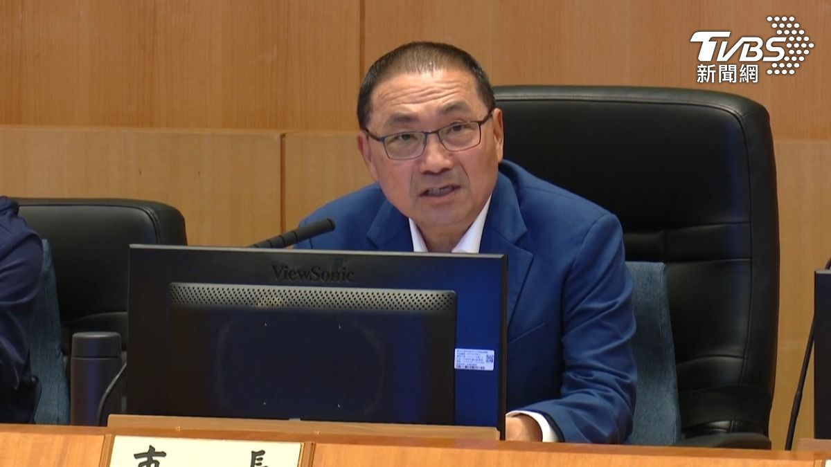 Hou focuses on duties, not KMT race (Courtesy of New Taipei City Government)