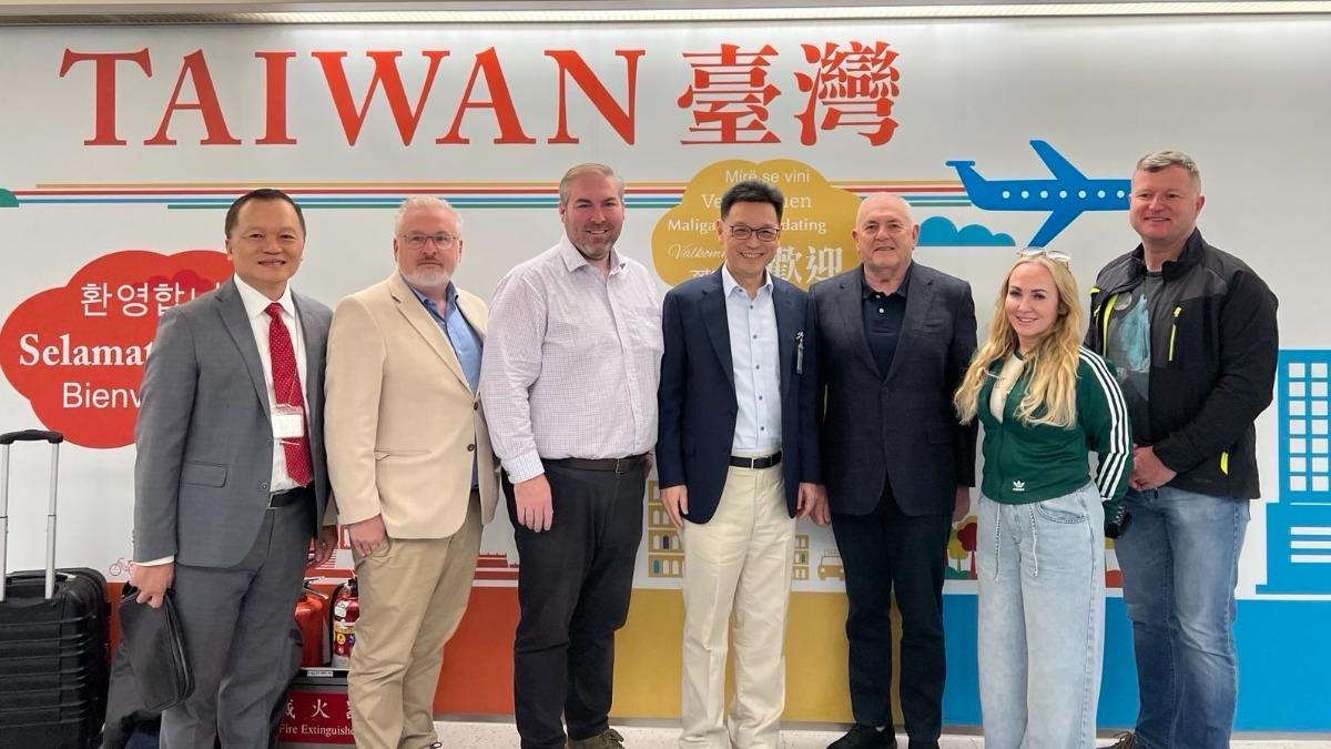 Cross-party Irish lawmakers arrive in Taiwan (Courtesy of the Ministry of Foreign Affairs)