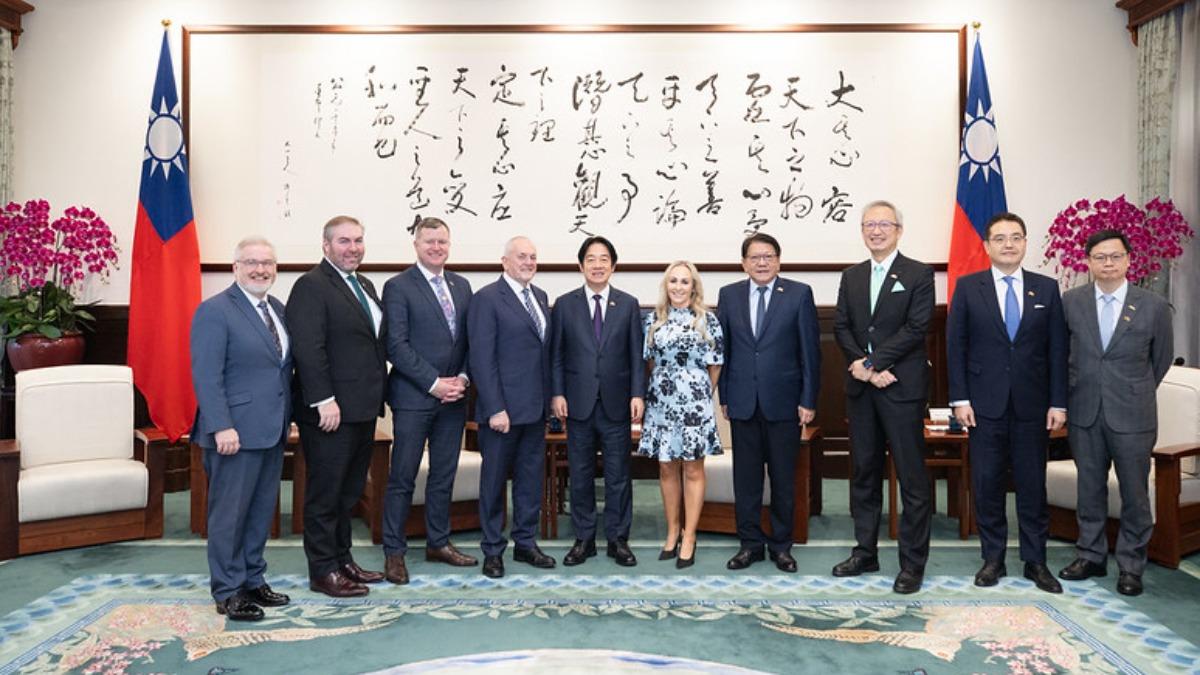 Taiwan, Ireland eye semiconductor ties (Courtesy of Presidential Office)