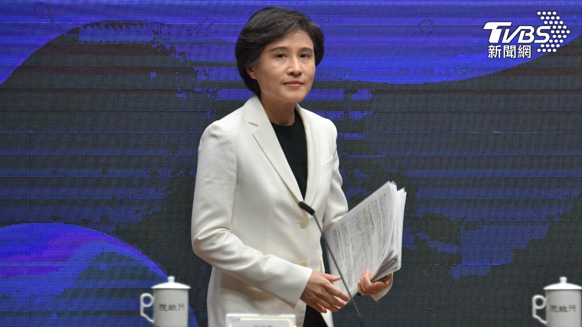 Taiwan officials head to D.C. for talks (TVBS News)