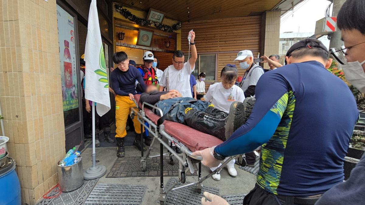 HHospital extends typhoon relief mission through October (Courtesy of Hualien Tzu Chi Hospital)