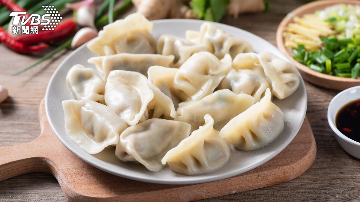 Dumplings: a symbol of wealth and unity (Shutterstock)