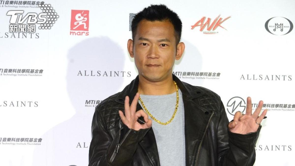 Actor Yen Cheng-kuo dies at 50 (TVBS News)