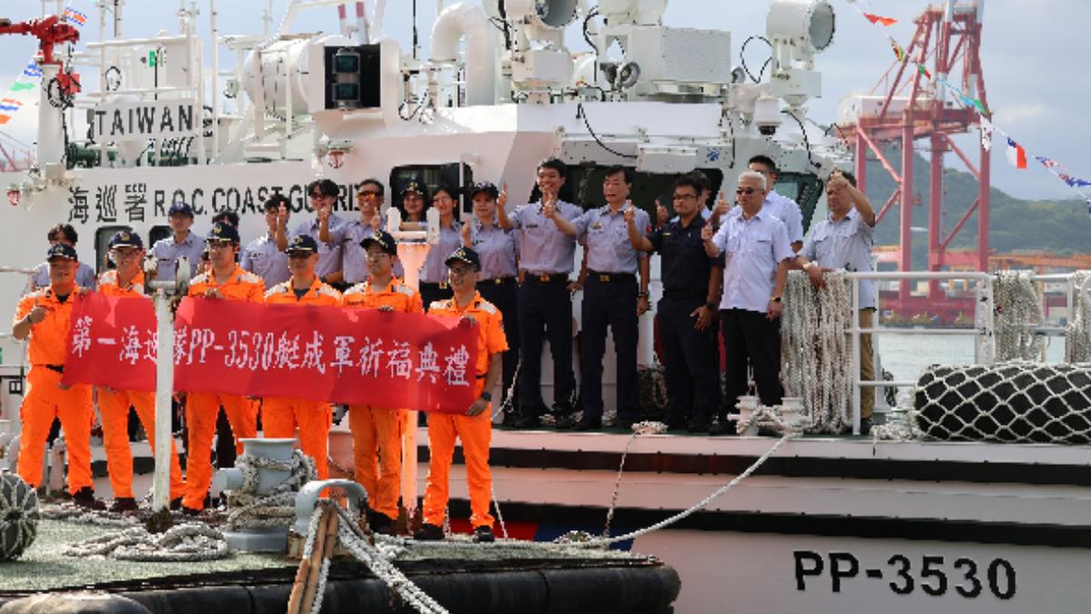 New patrol vessel boosts maritime security (Courtesy of Coast Guard Administration, Ocean Affairs Co
