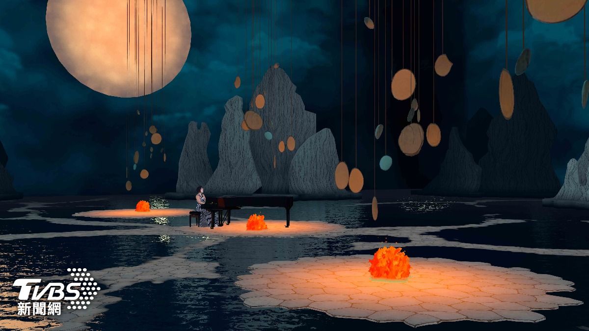 HTC VIVE Arts creates VR experience with pianist Yuja Wang (TVBS News)