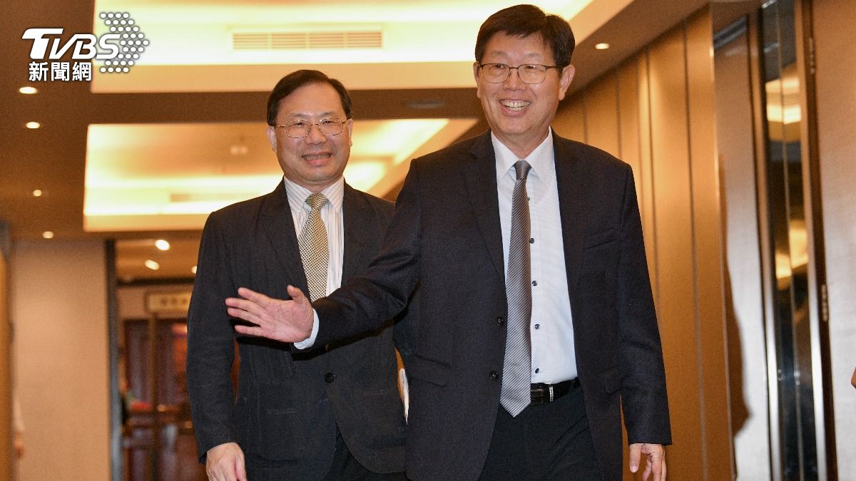  Foxconn explores Poland for new park (TVBS News)