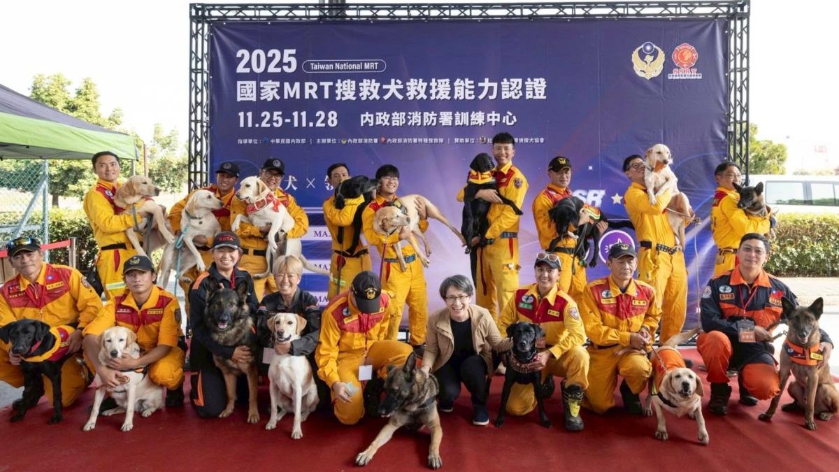 VP Hsiao supports Taiwan-Japan teams (Courtesy of 蕭美琴 Bi-khim Hsiao)