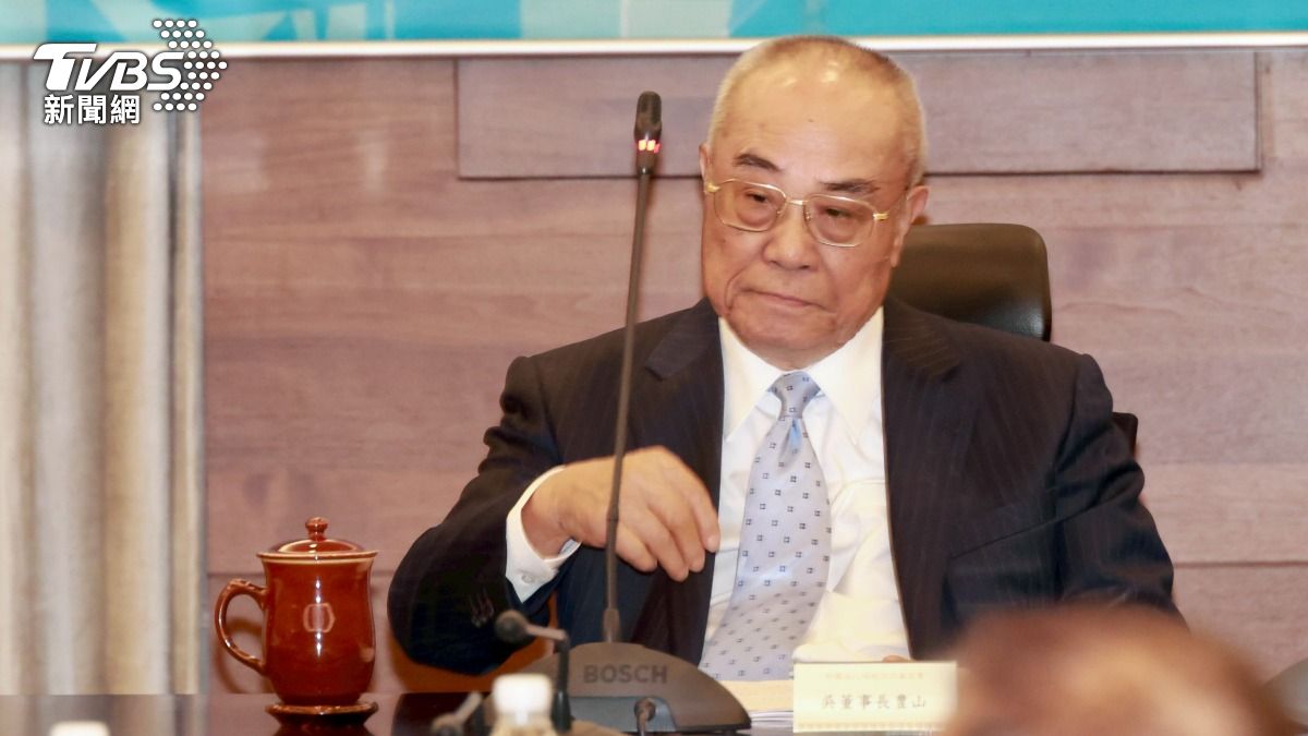 Cross-strait foundation chief Wu resigns effective Dec. 31 (TVBS News)