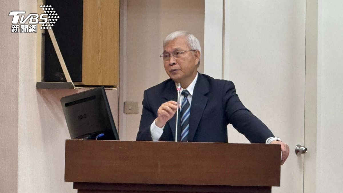 Central Bank chief urges caution as Taiwan stocks tumble (TVBS News)