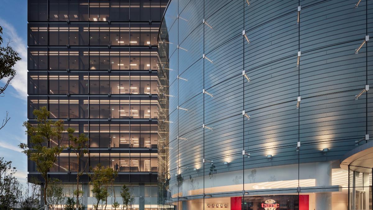 From Copper to Light: TSMC’s COUPE Powers AI’s Next Era