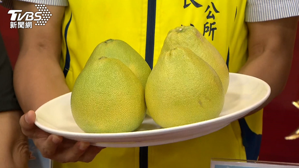 New Taipei hails top pomelos before Mid-Autumn Festival